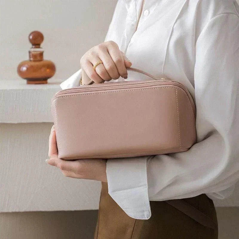 Portable Travel Cosmetic Storage Bag (Multicolor)